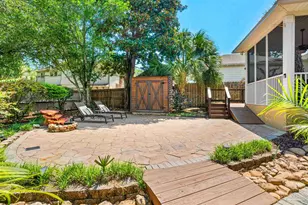 920 N 19th Ave, Pensacola, FL 32501 - Photo 49