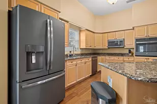 920 N 19th Ave, Pensacola, FL 32501 - Photo 13