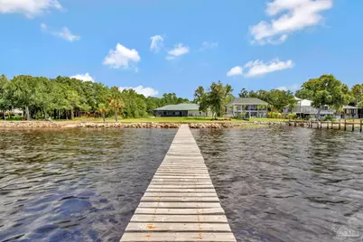 6875 Santa Clara Dr, Navarre, FL 32566 - Photo 3