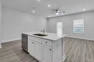 5713 Stellarjay St, Gulf Breeze, FL 32563 - Photo 9