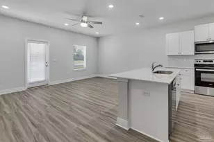 5713 Stellarjay St, Gulf Breeze, FL 32563 - Photo 5