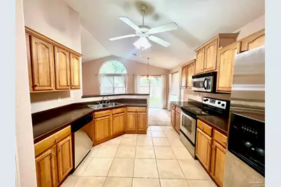 5884 Grotto Ave, Pensacola, FL 32507 - Photo 17