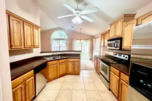 5884 Grotto Ave, Pensacola, FL 32507 - Photo 17