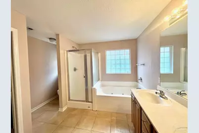 5884 Grotto Ave, Pensacola, FL 32507 - Photo 9