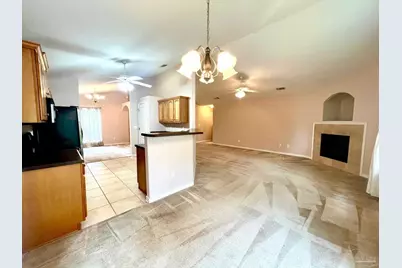 5884 Grotto Ave, Pensacola, FL 32507 - Photo 15