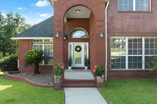 905 Caterpillar Ln, Cantonment, FL 32533 - Photo 3