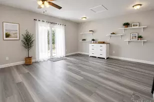 6 Rodgers Pl, Pensacola, FL 32506 - Photo 5