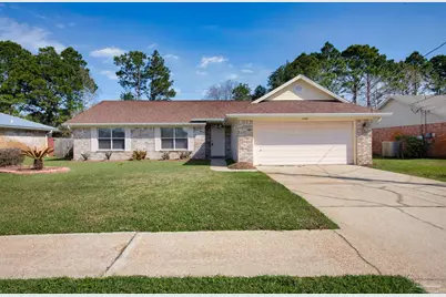 9568 Brentwood Blvd, Navarre, FL 32566 - Photo 1