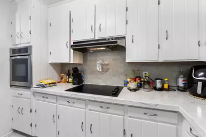 5837 Sanders Ave, Pensacola, FL 32504 - Photo 7