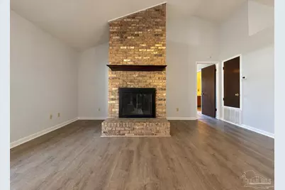 8047 Charter Oaks Dr, Pensacola, FL 32514 - Photo 5