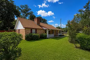 8047 Charter Oaks Dr, Pensacola, FL 32514 - Photo 25