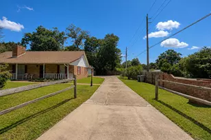 8047 Charter Oaks Dr, Pensacola, FL 32514 - Photo 23