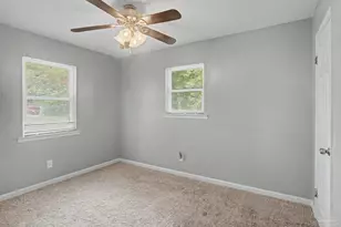6810 Myra Ln, Molino, FL 32577 - Photo 15