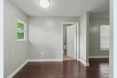 6810 Myra Ln, Molino, FL 32577 - Photo 7