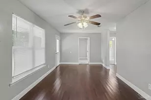 6810 Myra Ln, Molino, FL 32577 - Photo 3
