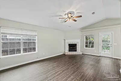 8009 Cayenne Way, Pensacola, FL 32526 - Photo 15