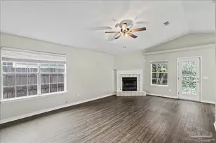 8009 Cayenne Way, Pensacola, FL 32526 - Photo 15