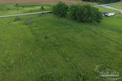 8221 Jakes Rd, McDavid, FL 32568 - Photo 7