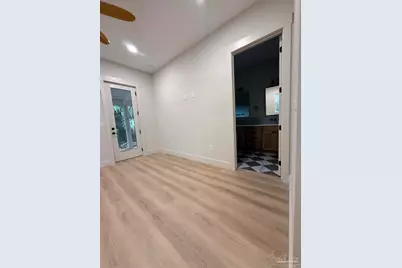217 N Barcelona, Pensacola, FL 32502 - Photo 33