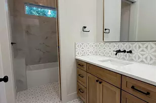 217 N Barcelona, Pensacola, FL 32502 - Photo 15