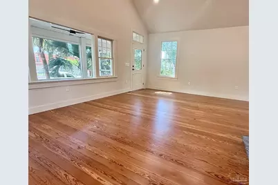 217 N Barcelona, Pensacola, FL 32502 - Photo 9