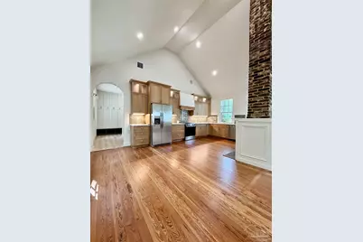 217 N Barcelona, Pensacola, FL 32502 - Photo 5