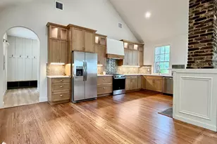 217 N Barcelona, Pensacola, FL 32502 - Photo 5