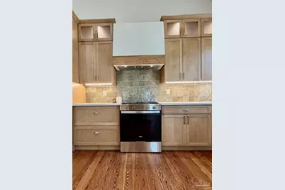 217 N Barcelona, Pensacola, FL 32502 - Photo 7