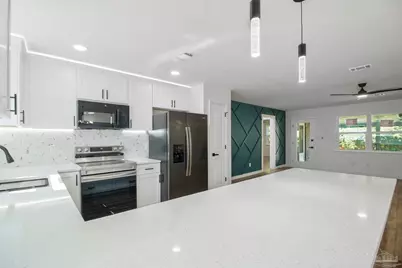 4537 Tradewinds Pl, Pensacola, FL 32514 - Photo 13
