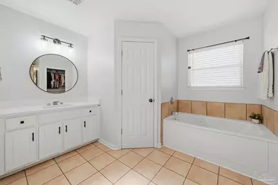 10065 Foxrun Rd, Pensacola, FL 32514 - Photo 17