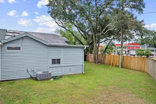 6301 Langley Pl, Pensacola, FL 32504 - Photo 1