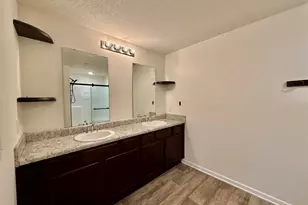 6420 Churchill Cir, Milton, FL 32583 - Photo 15