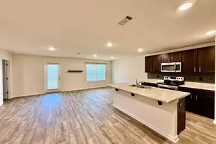 6420 Churchill Cir, Milton, FL 32583 - Photo 3