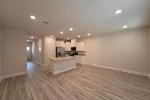 9011 Golden Eye Dr, Pensacola, FL 32506 - Photo 3