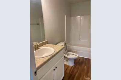 384 Hilburn Ln, Pensacola, FL 32504 - Photo 13