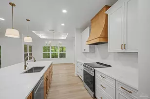 8700 Thunderbird Dr, Pensacola, FL 32514 - Photo 15