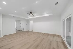 8700 Thunderbird Dr, Pensacola, FL 32514 - Photo 9