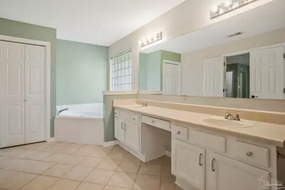 6853 Rickwood Dr, Pensacola, FL 32526 - Photo 19