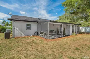 5365 Harmony Ln, Gulf Breeze, FL 32563 - Photo 41