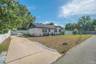 5365 Harmony Ln, Gulf Breeze, FL 32563 - Photo 9