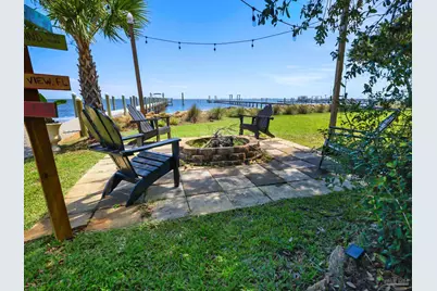 5485 Soundside Dr, Gulf Breeze, FL 32563 - Photo 33