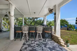5485 Soundside Dr, Gulf Breeze, FL 32563 - Photo 35