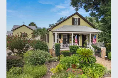 202 Cevallos St, Pensacola, FL 32502 - Photo 1