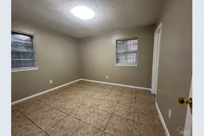 2810 Donley St, Pensacola, FL 32526 - Photo 7