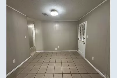 2810 Donley St, Pensacola, FL 32526 - Photo 5