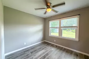1815 Hallmark Dr, Pensacola, FL 32503 - Photo 19