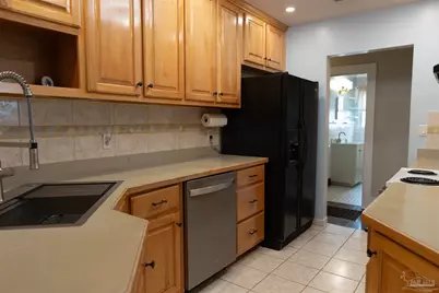 1408 Wisteria Ave, Pensacola, FL 32507 - Photo 11