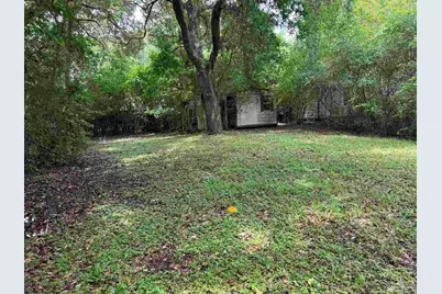 2127 S Fairfield Dr #0, Pensacola, FL 32507 - Photo 7