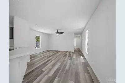 2981 Crittenden Dr, Navarre, FL 32566 - Photo 35