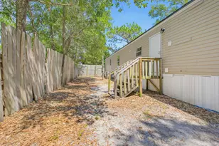 2981 Crittenden Dr, Navarre, FL 32566 - Photo 47